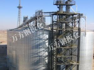 鋼板倉(cāng)雨季施工需要注意哪些事項(xiàng)？